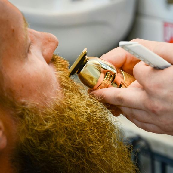 Should I wash my beard before coming in?